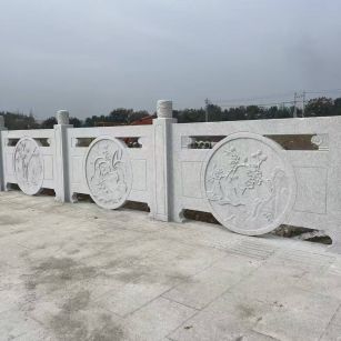 安徽芝麻白河道栏杆 石材栏杆