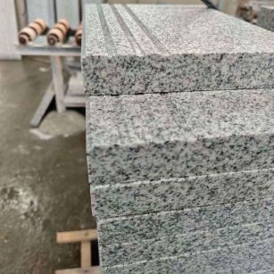 安徽芝麻白楼梯踏步