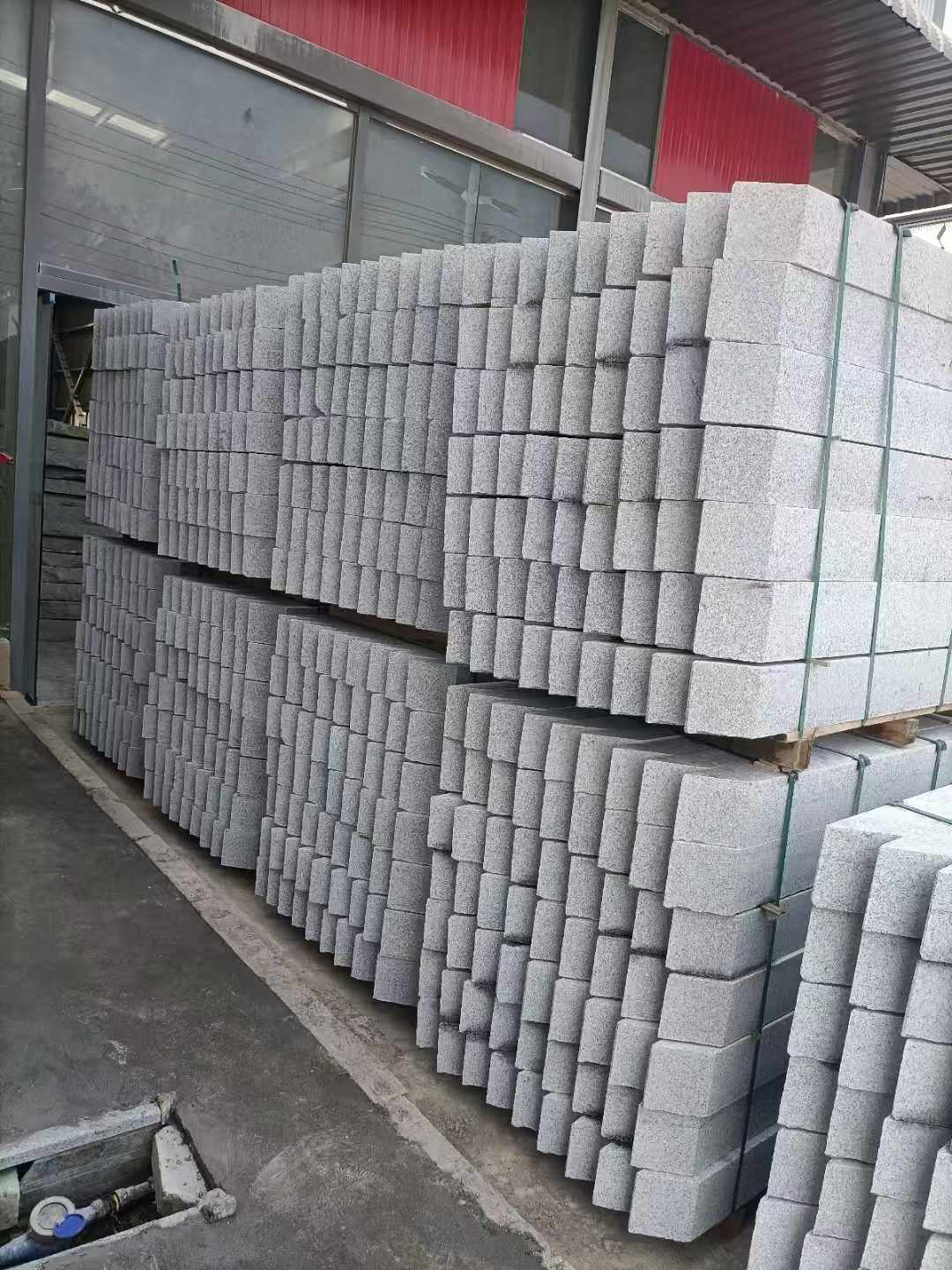 安徽芝麻白树围石 树池