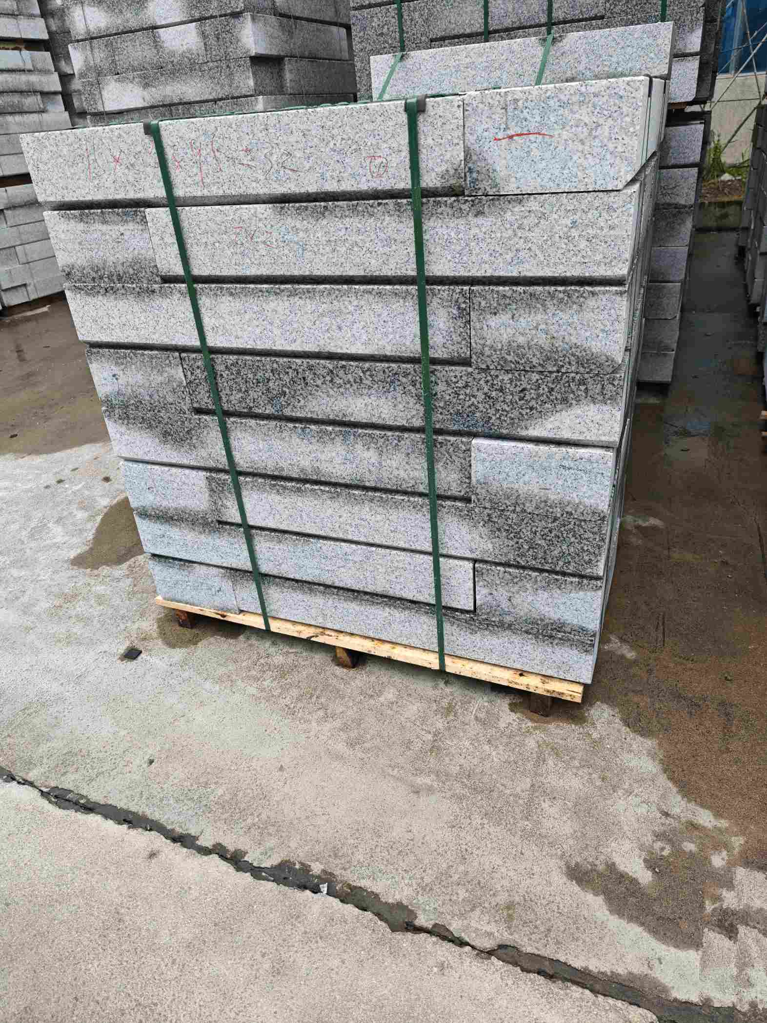 安徽芙蓉白路牙石，马路牙子